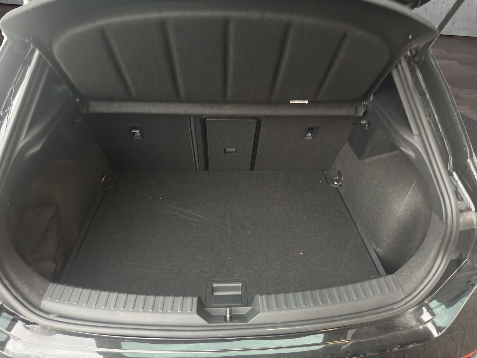 CUPRA LEON 2.0 TSI VZ DSG 4Drive "BREITBAU"-image-14