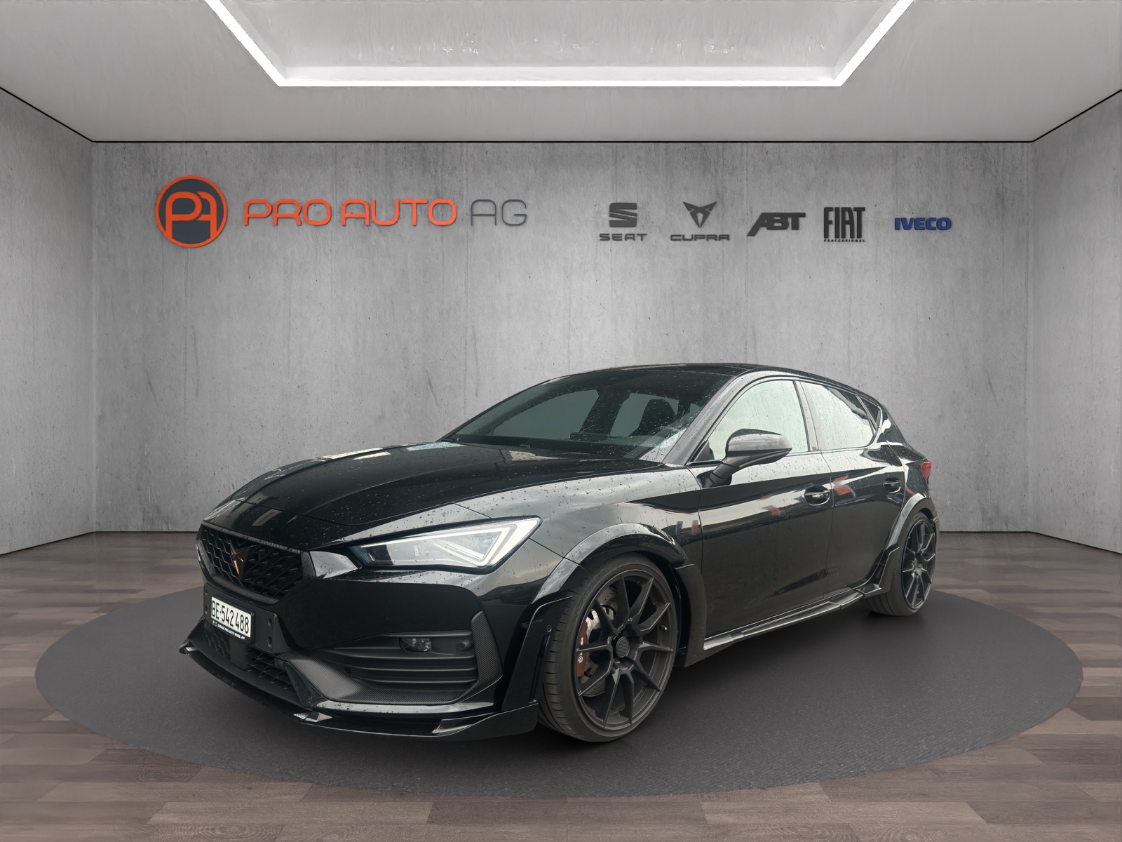 CUPRA LEON 2.0 TSI VZ DSG 4Drive "BREITBAU"