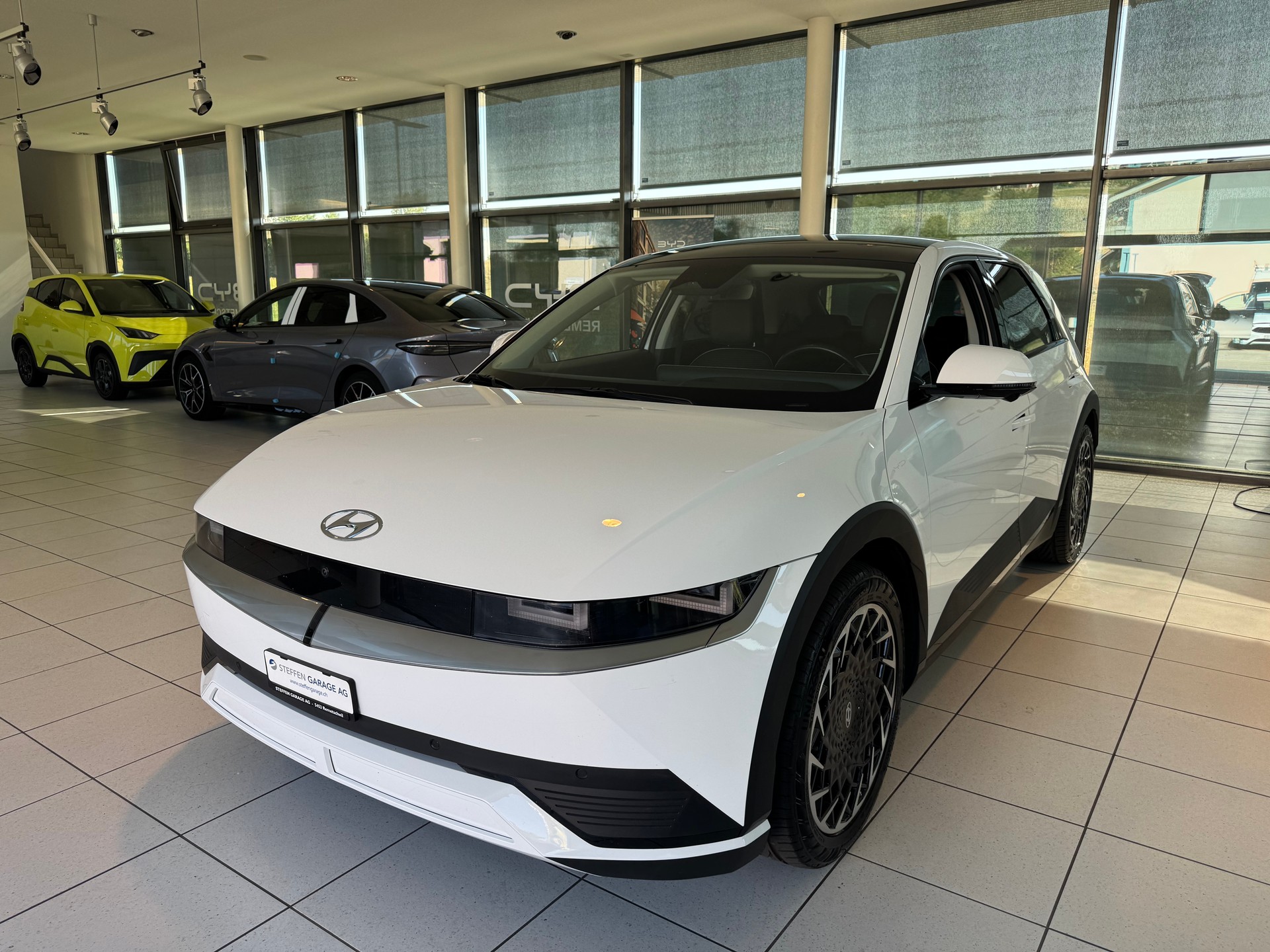 HYUNDAI Ioniq 5 77kWh Vertex 4WD-showroom-element-3