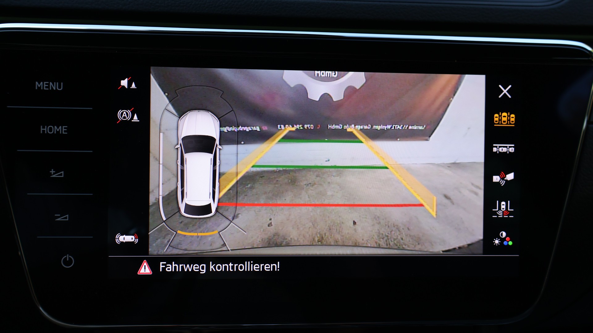 SKODA Superb Combi 2.0 TDi SportLine 4x4 DSG-image-18