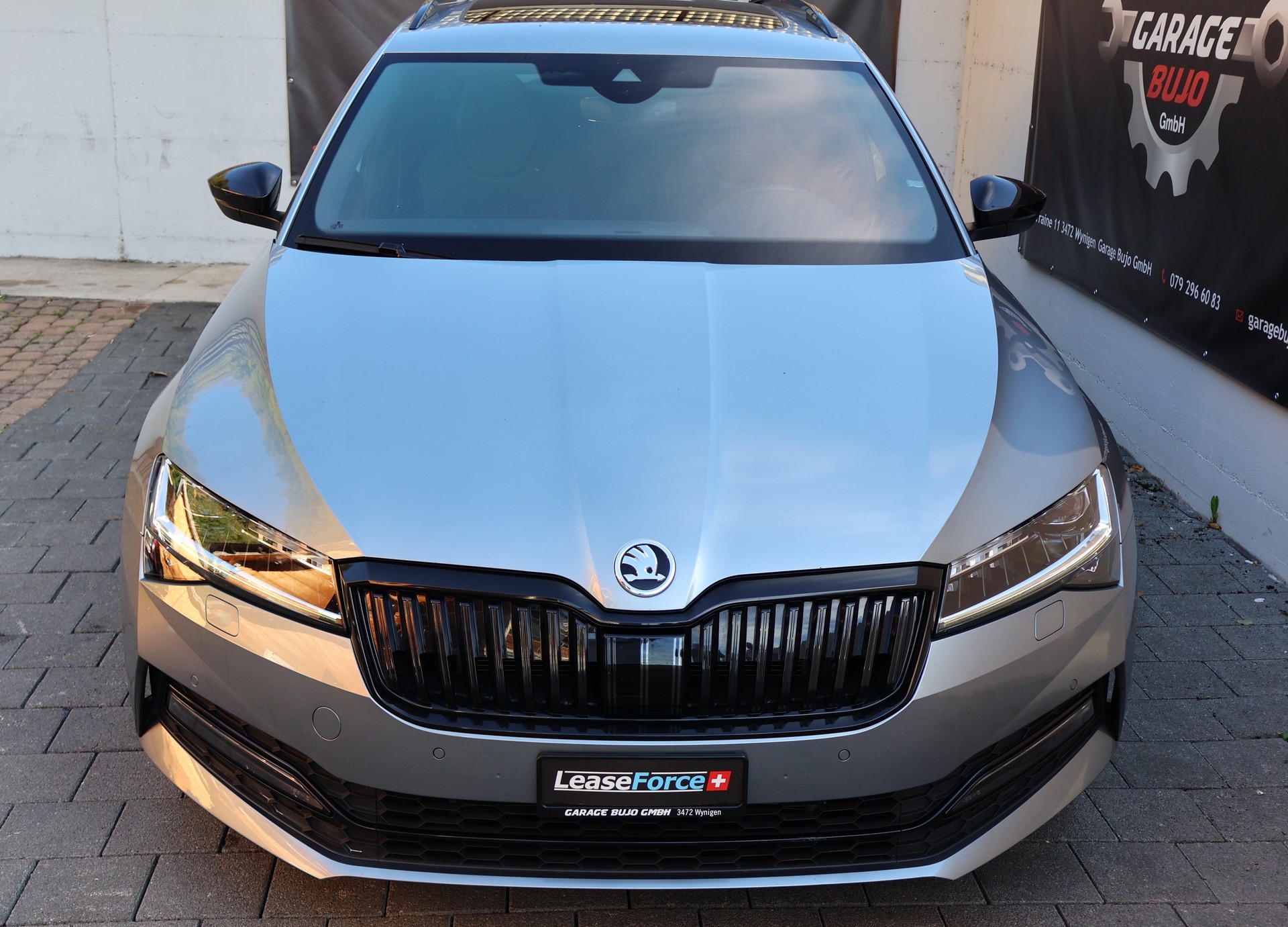 SKODA Superb Combi 2.0 TDi SportLine 4x4 DSG-showroom-element-1