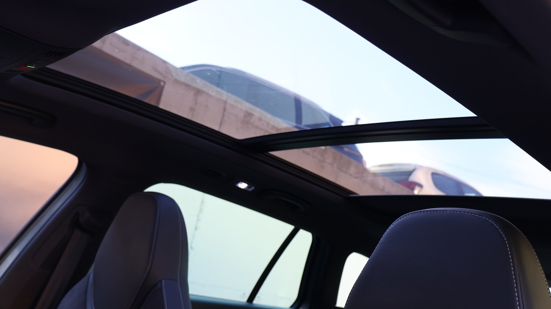 SKODA Superb Combi 2.0 TDi SportLine 4x4 DSG-image-20