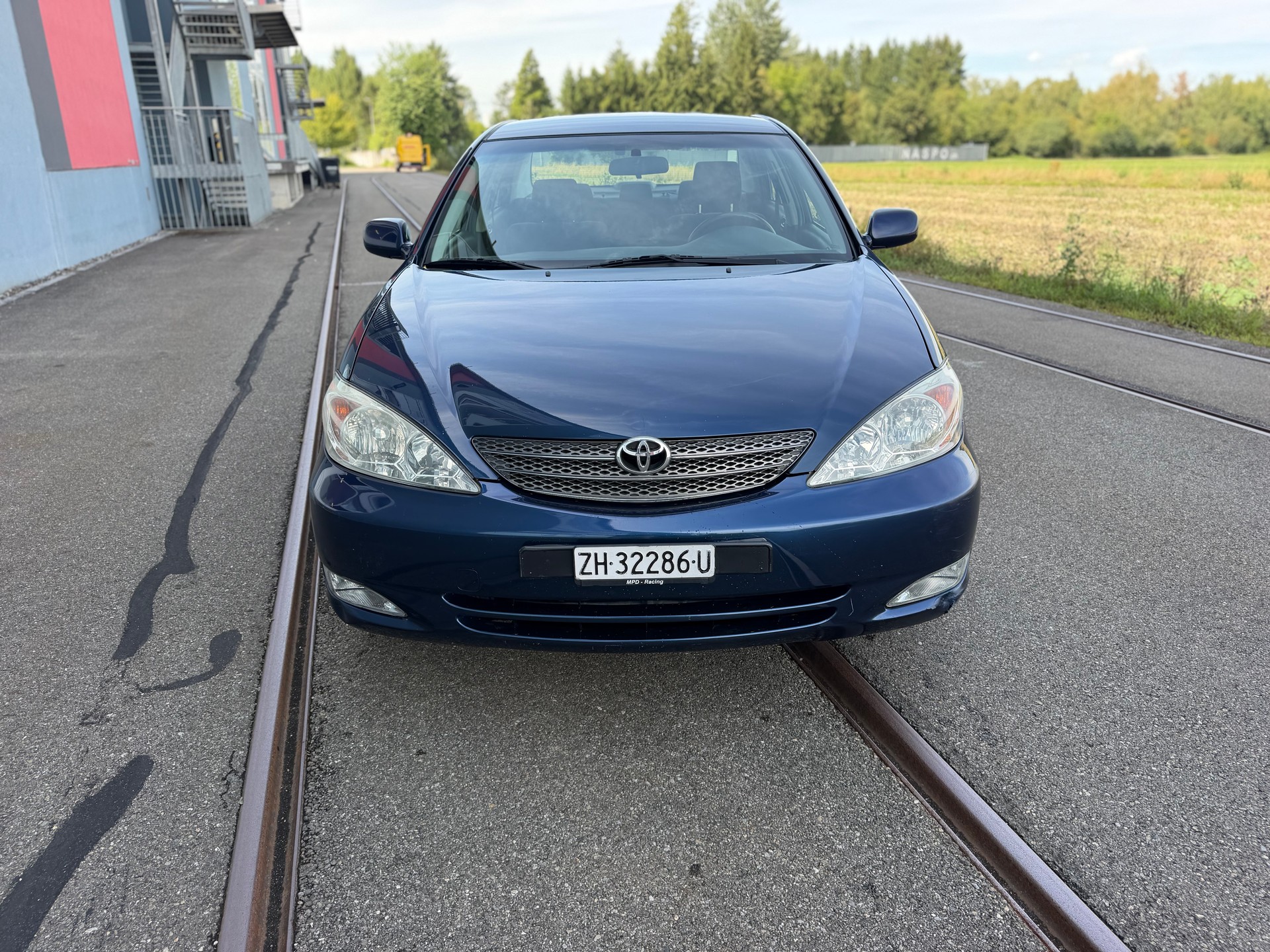 TOYOTA Camry 2.4-showroom-element-1
