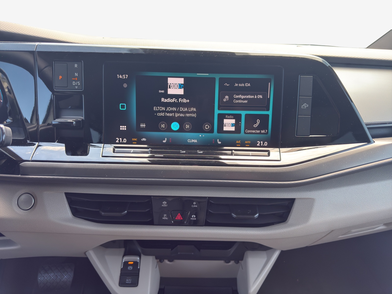 VW California 2.0 TDI Beach Tour-image-10