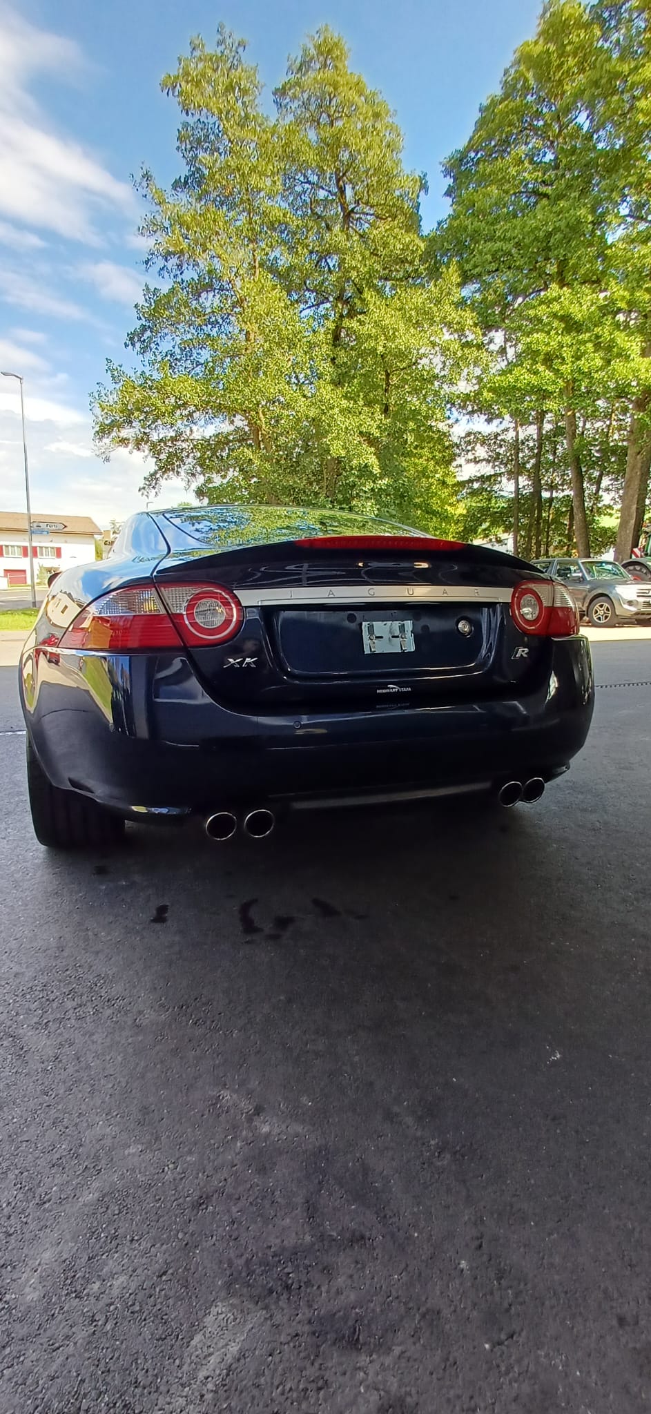 JAGUAR 4.2 V8-image-1