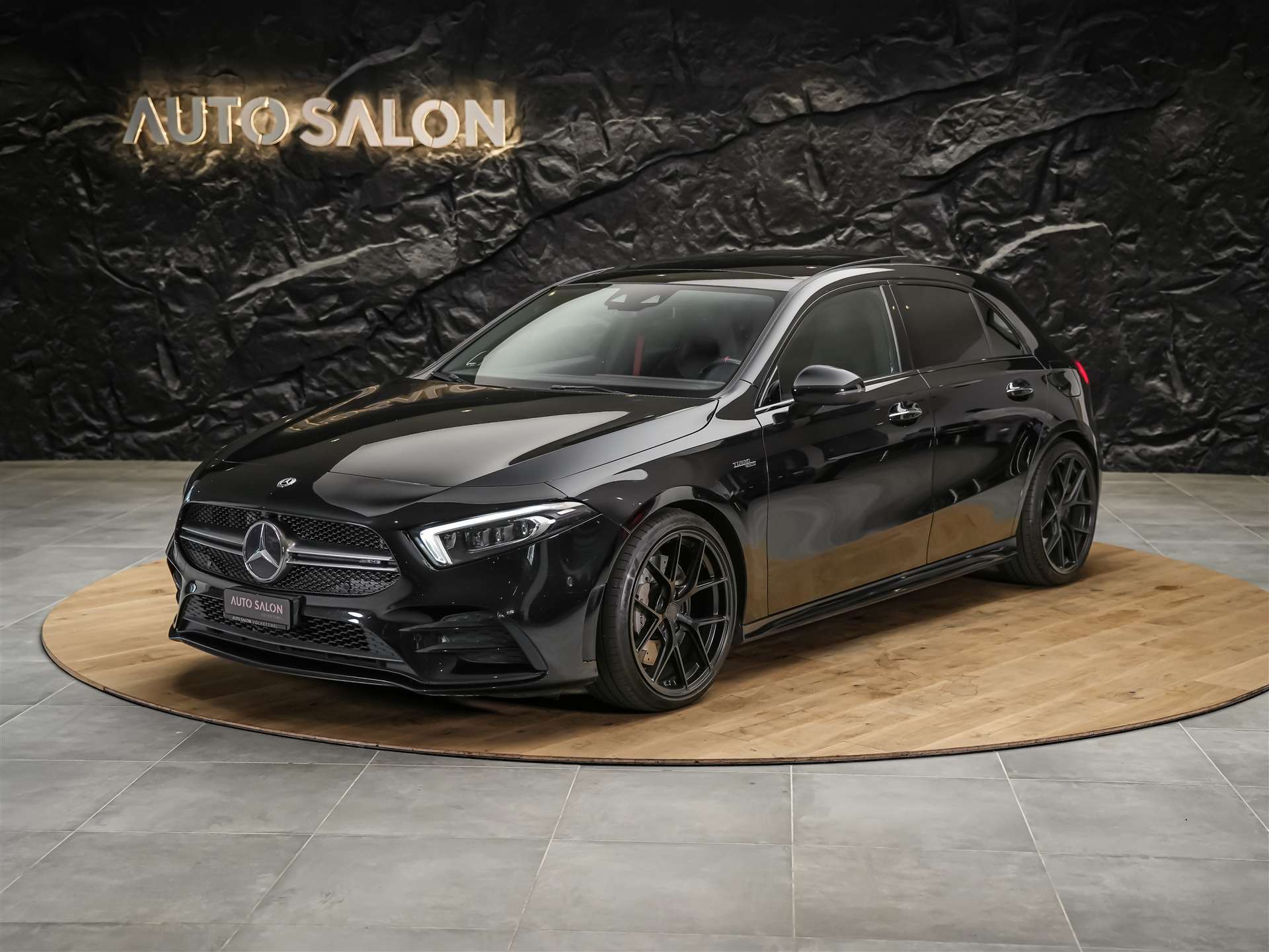 MERCEDES-BENZ A 35 AMG 4Matic Speedshift *CH -Fahrzeug*Panorama*Burmester*El. Sitze mit Memory*