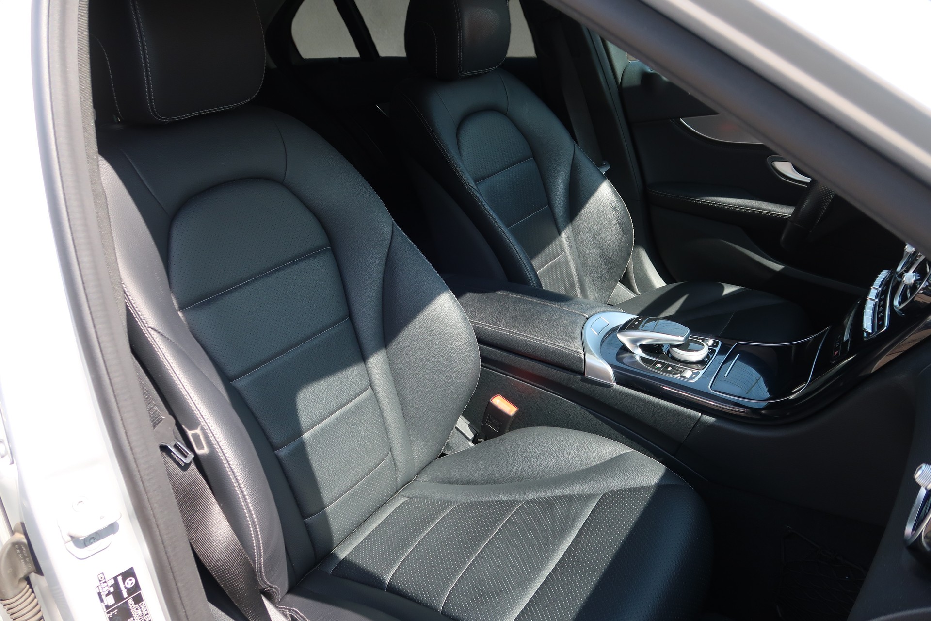 MERCEDES-BENZ C 250 BlueTEC Avantgarde 4Matic 7G-Tronic-image-9