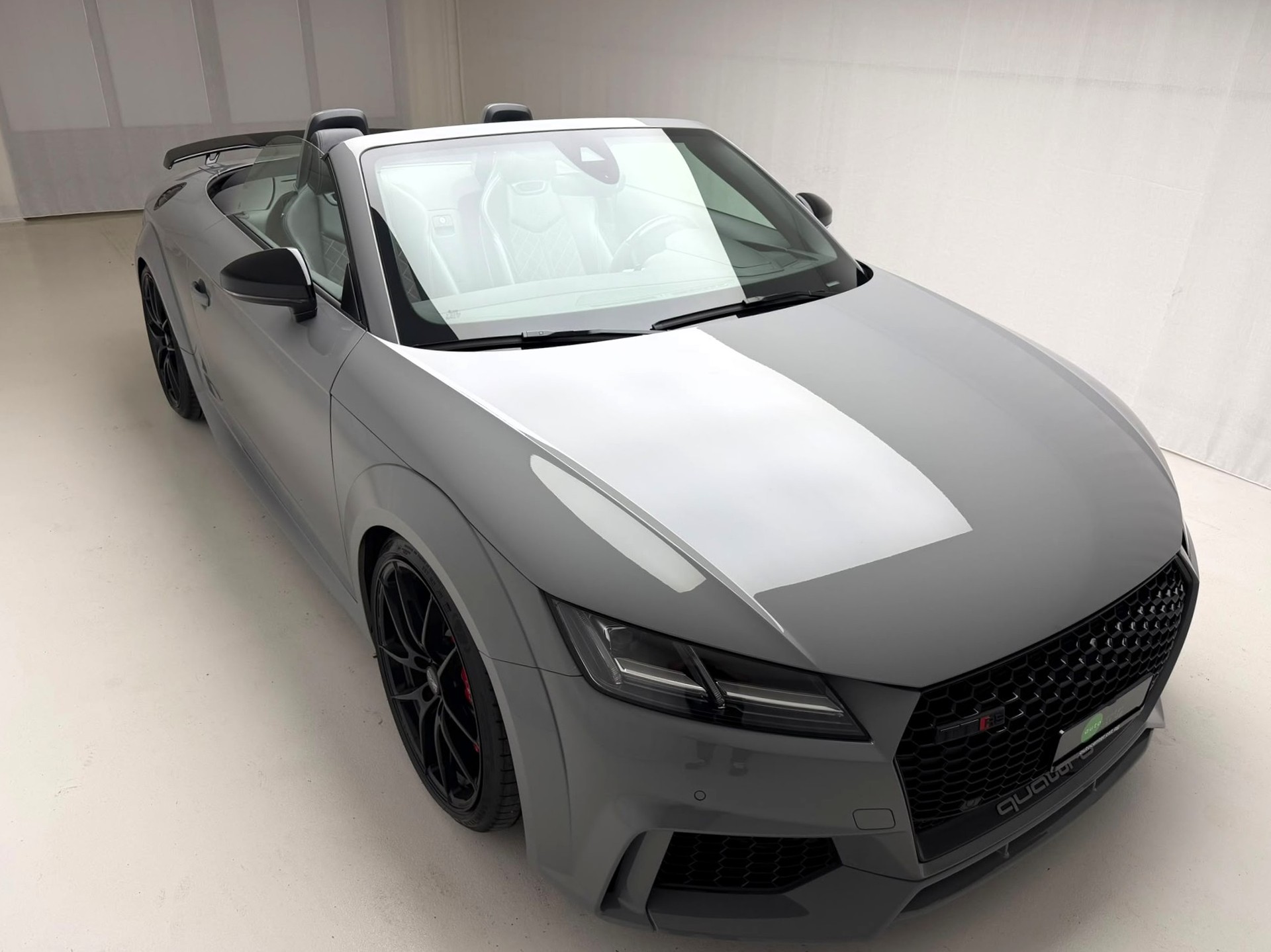 AUDI TT RS Roadster 2.5 TFSI quattro S-tronic-image-7