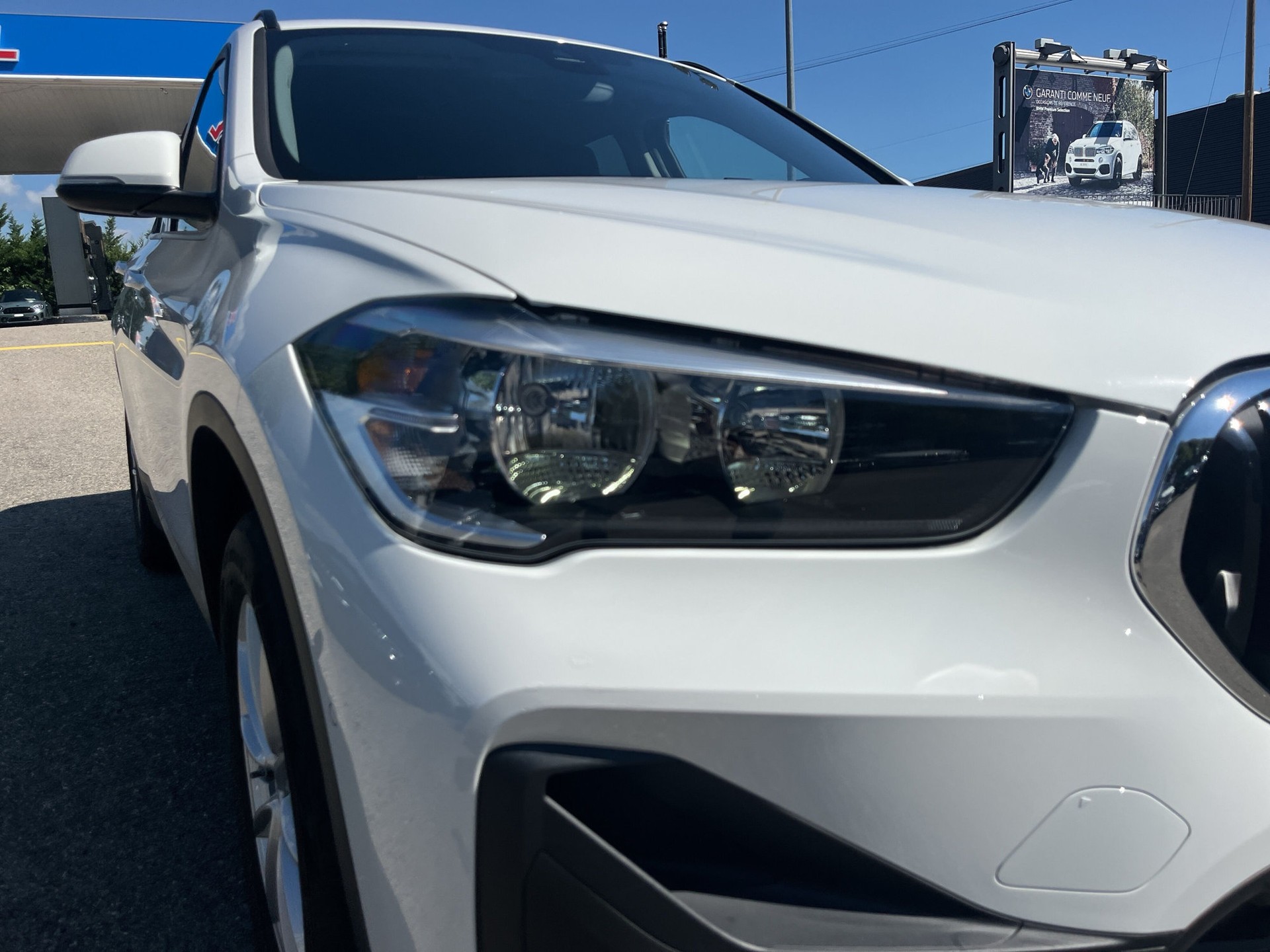 BMW X1 sDrive 18i-image-17