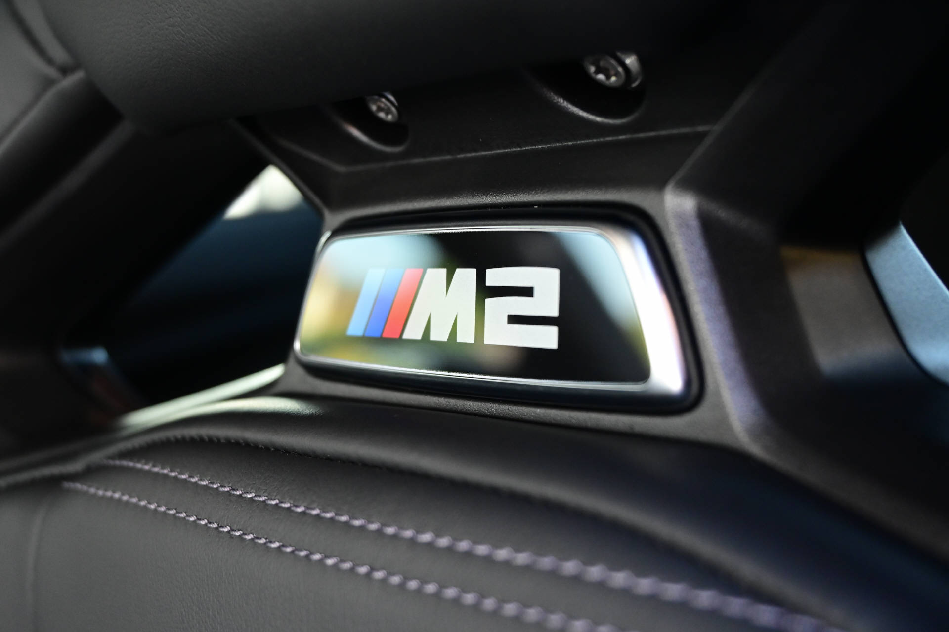 BMW M2 Coupé *M Carbon Schalensitze*Track Pack*Carbondach*CH-Auto*-image-18