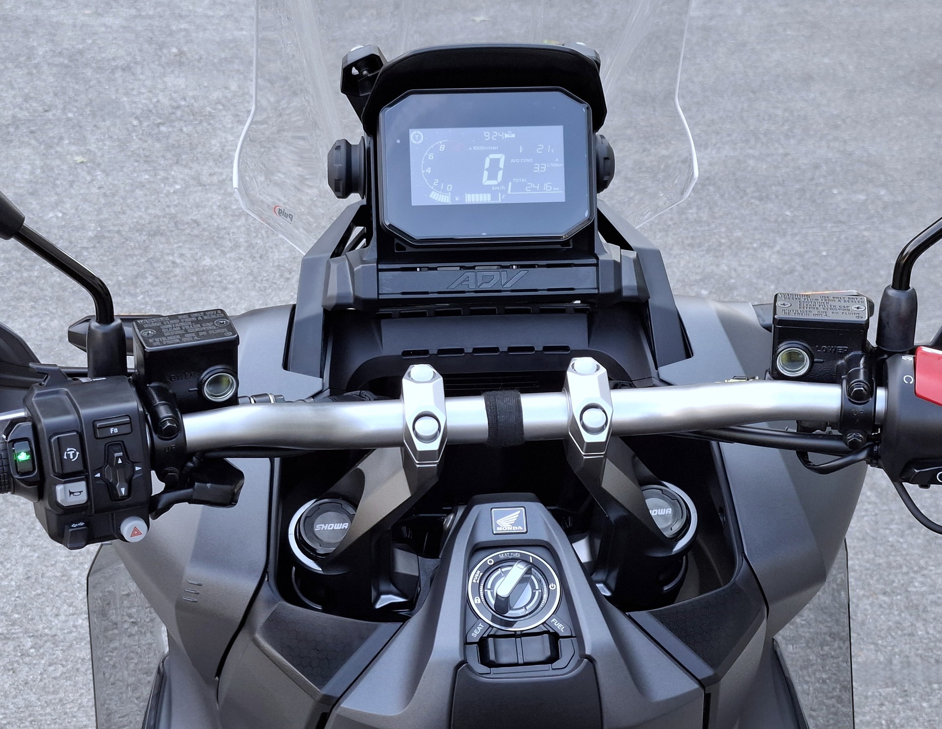 HONDA ADV 350-image-8