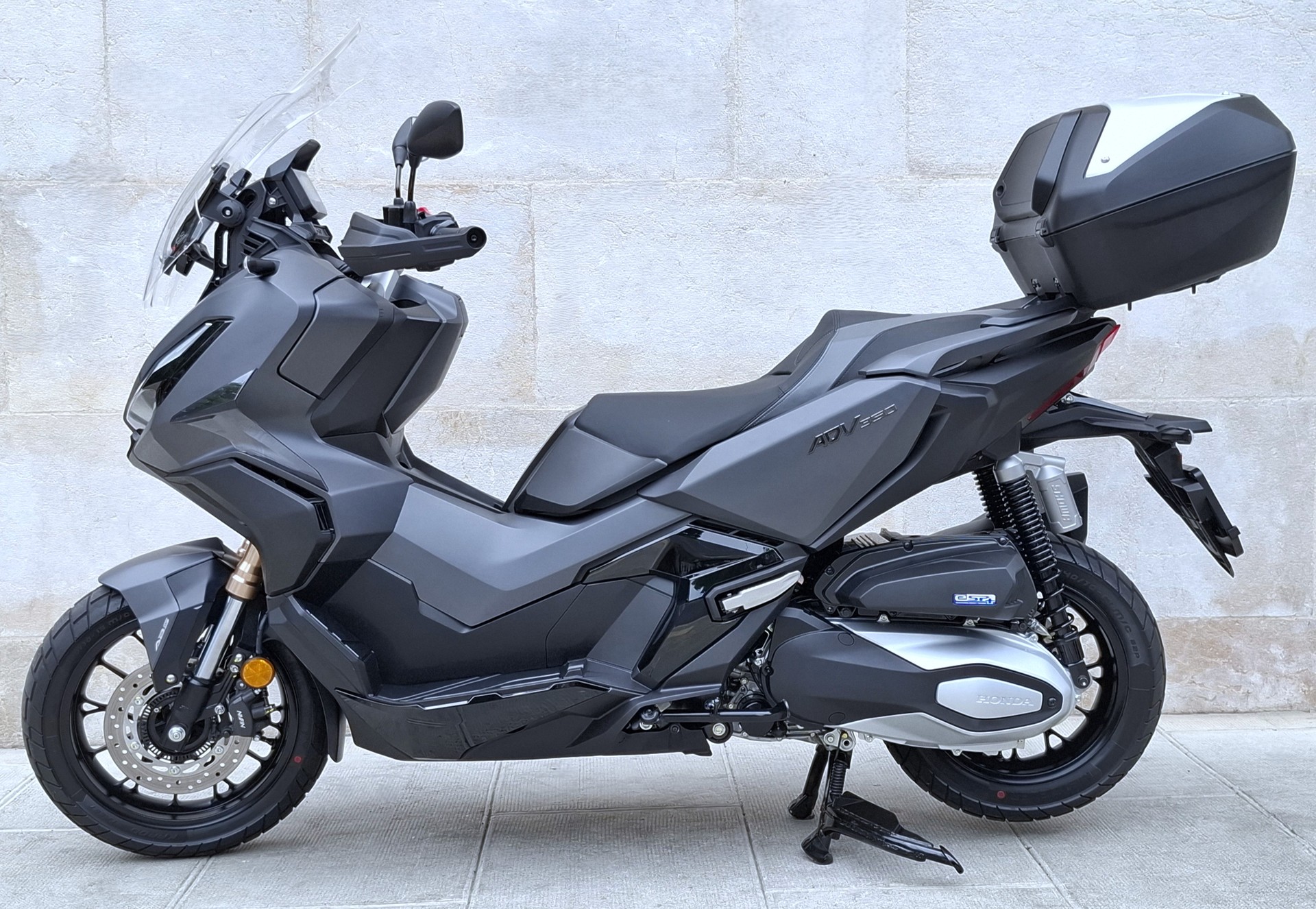 HONDA ADV 350-image-2