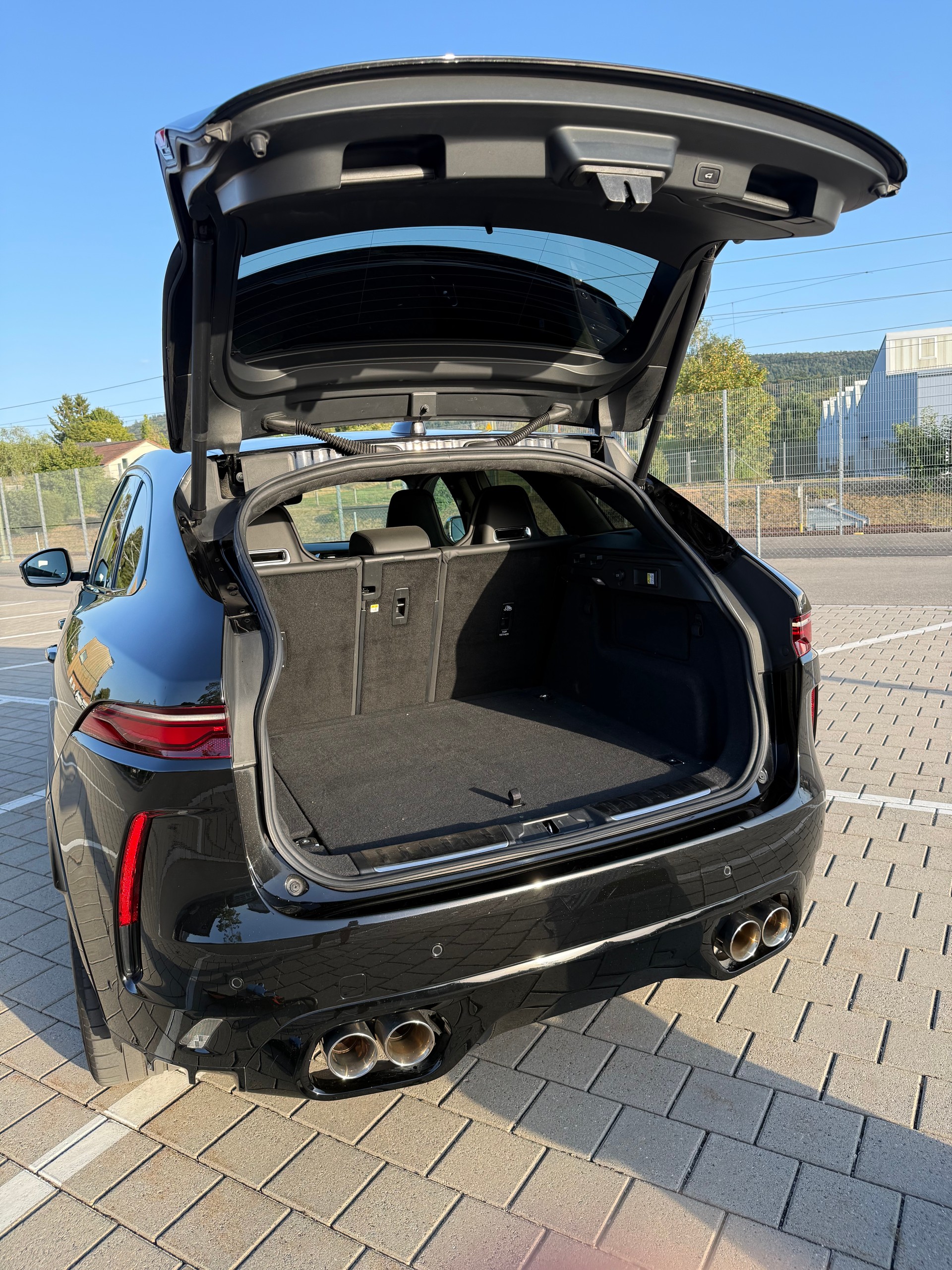 JAGUAR 5.0 V8 SVR AWD-image-7