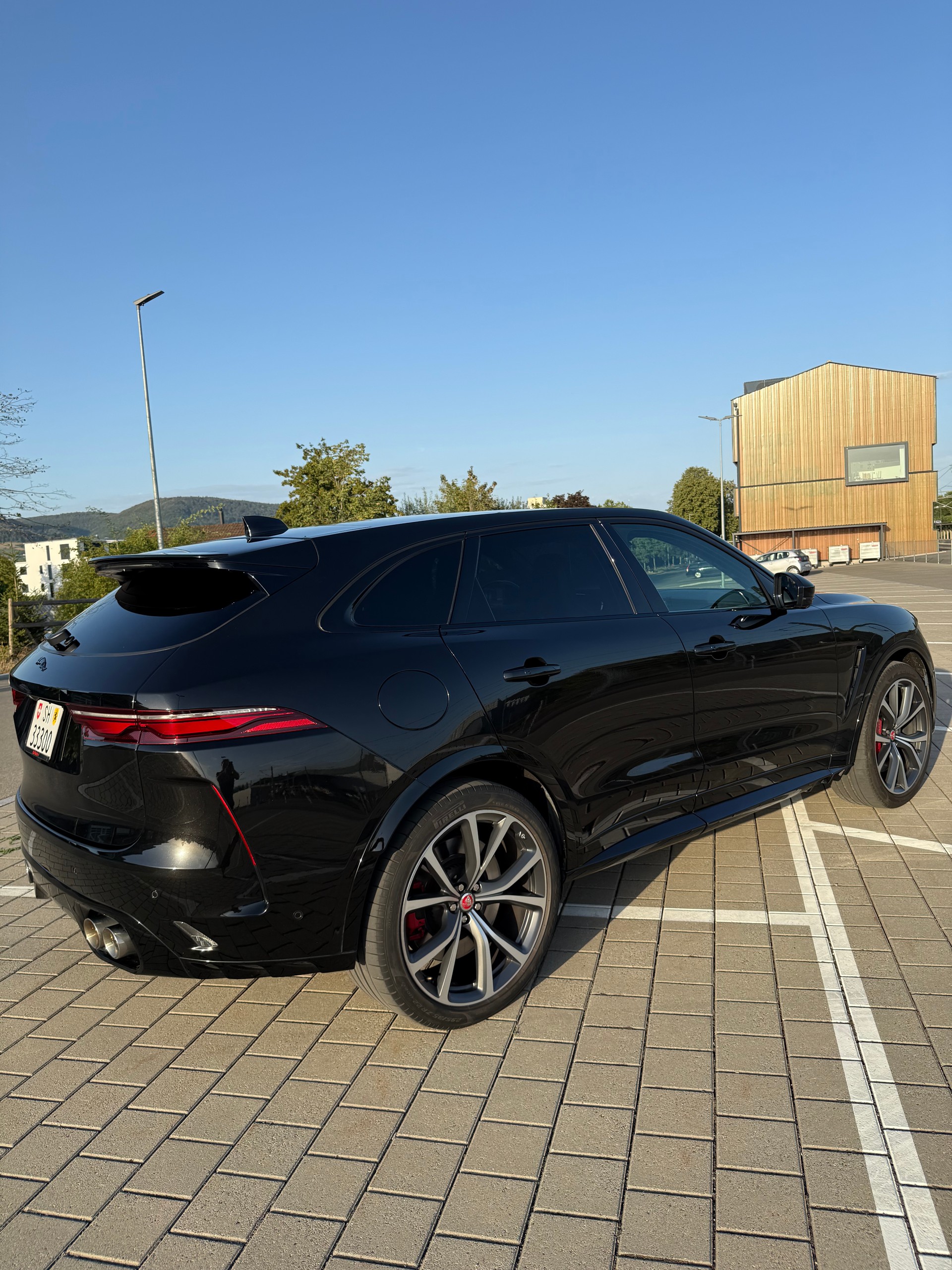 JAGUAR 5.0 V8 SVR AWD-image-5