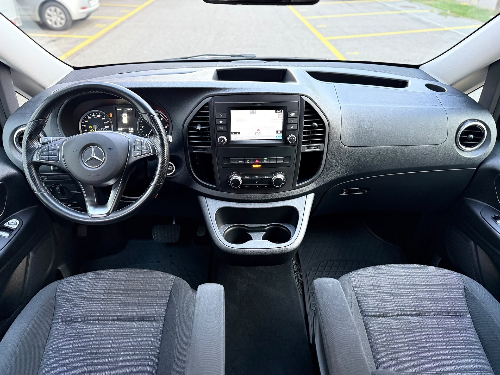 MERCEDES-BENZ Vito 119 Kombi L 2.0 CDI Select *8-Plätzer*-image-12