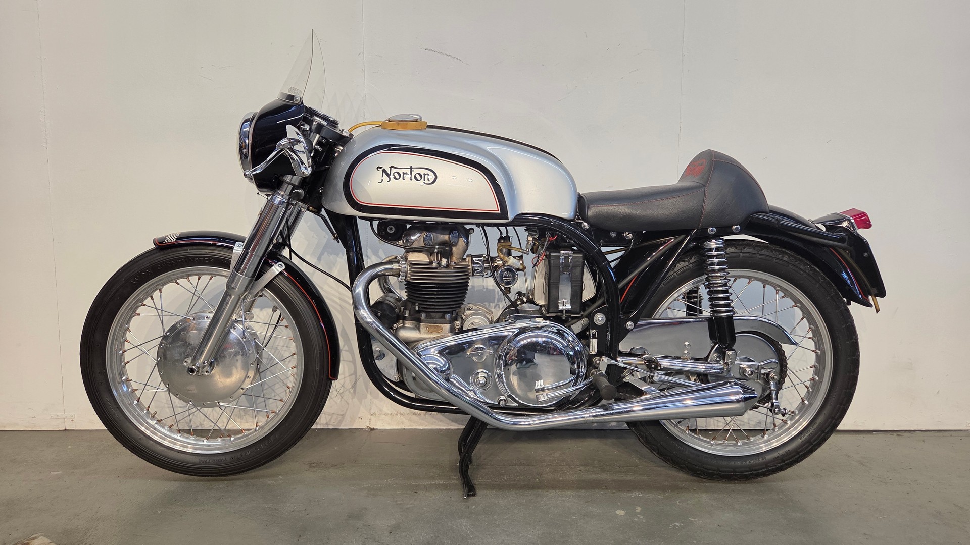 NORTON Dominator de Luxe-image-1