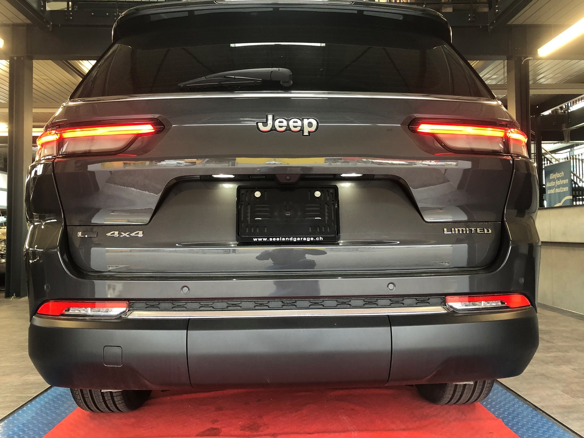 JEEP Grand Cherokee 3.6-V6 LIMITED AWD 4x4 Lang-image-7