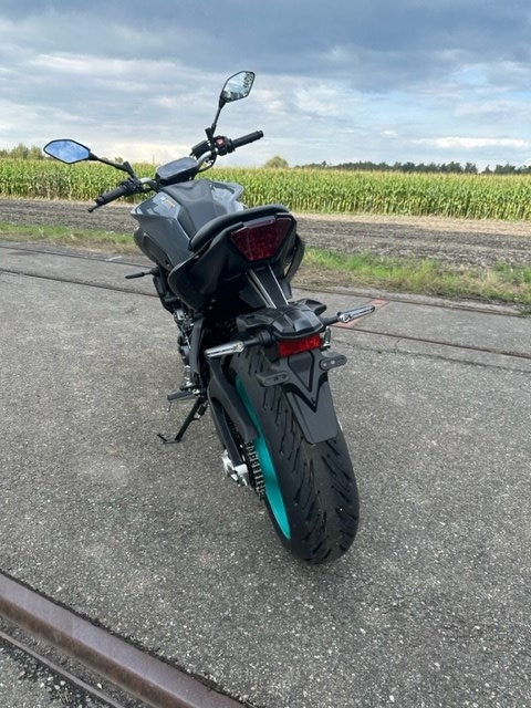 YAMAHA MT-07 (35KW)-image-3