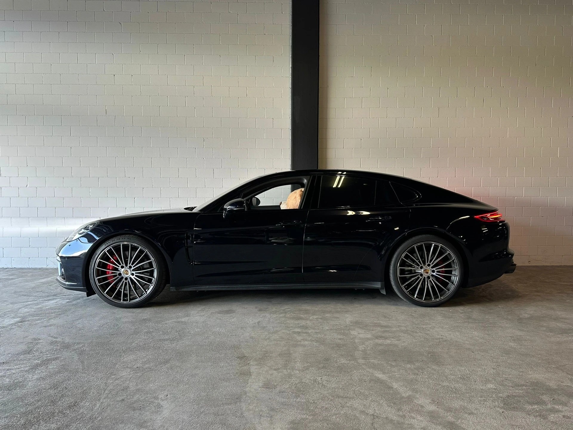 PORSCHE Panamera Turbo PDK Traumausstattung mit TECHART-Umbau 640 PS / 900 NM