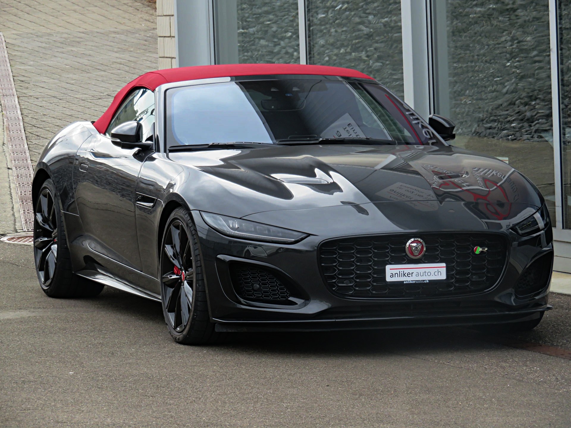 JAGUAR F-Type Convertible 5.0 V8 R75 AWD Automatik