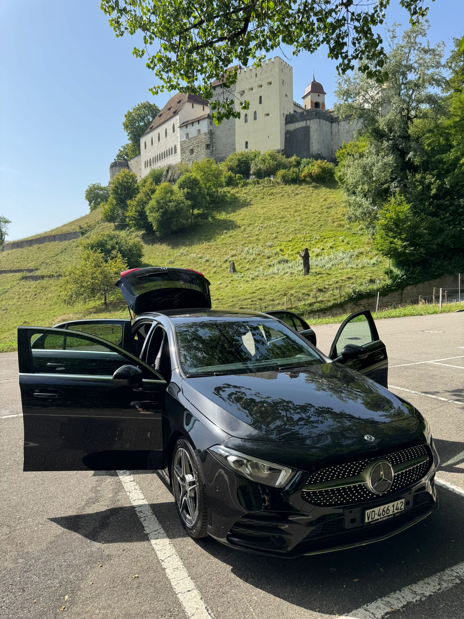 MERCEDES-BENZ Mercedes-Benz W177 A180 7G-DCT AMG Line-image-4