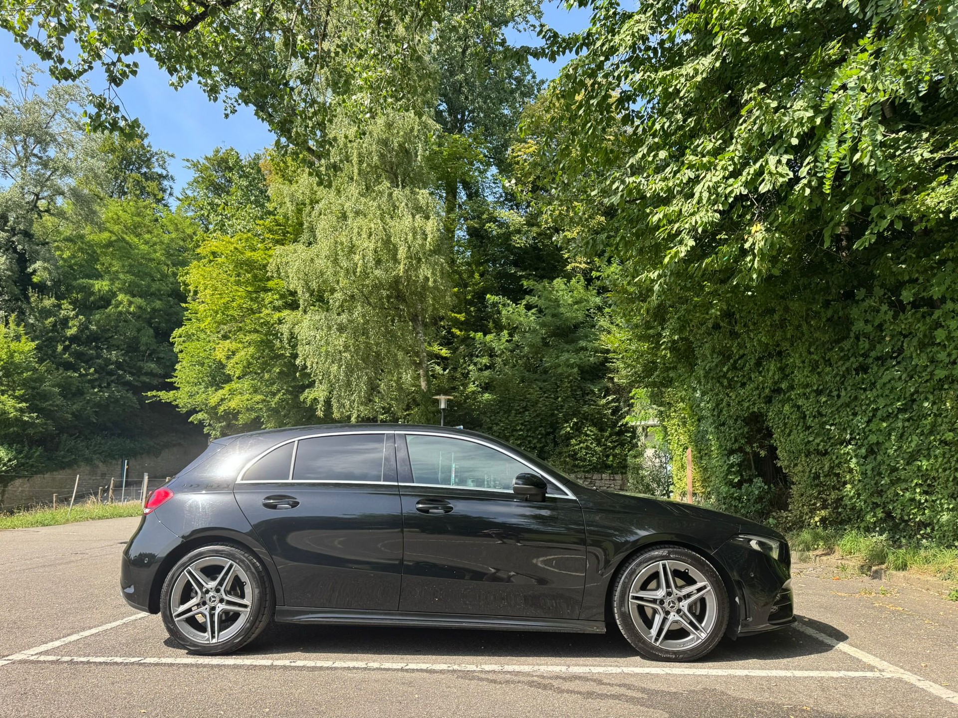 MERCEDES-BENZ Mercedes-Benz W177 A180 7G-DCT AMG Line-image-2
