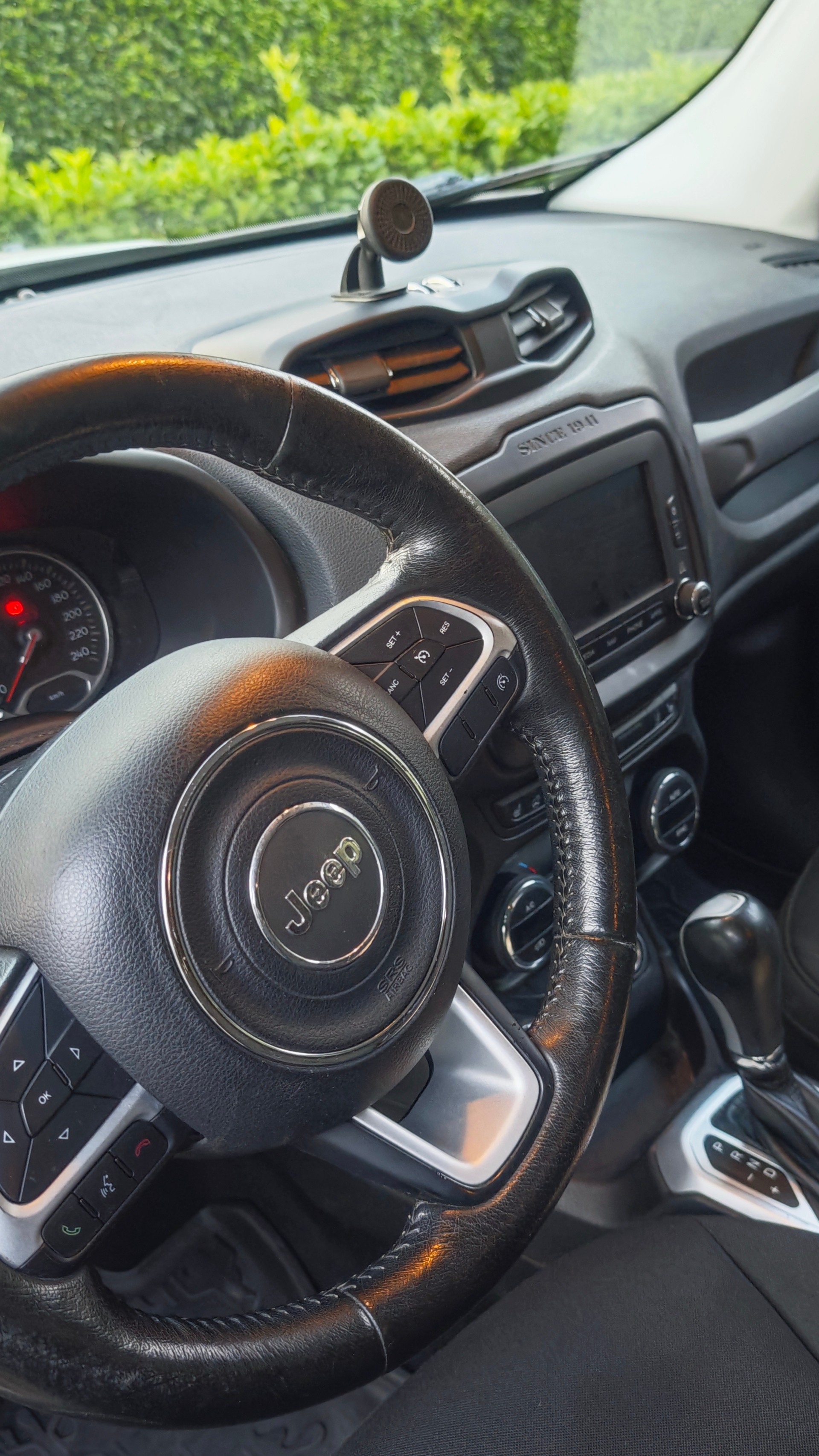 JEEP Renegade 2.0 CRD Limited AWD + Low Range 9ATX-image-10