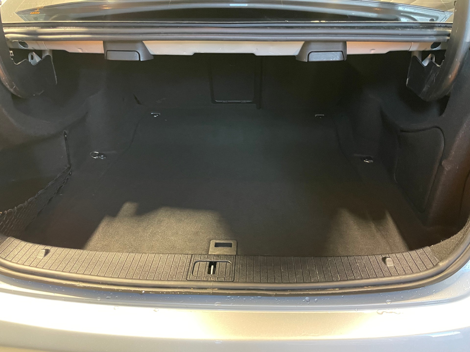 MERCEDES-BENZ E 200 BlueTEC Avantgarde 7G-Tronic (10)-image-19