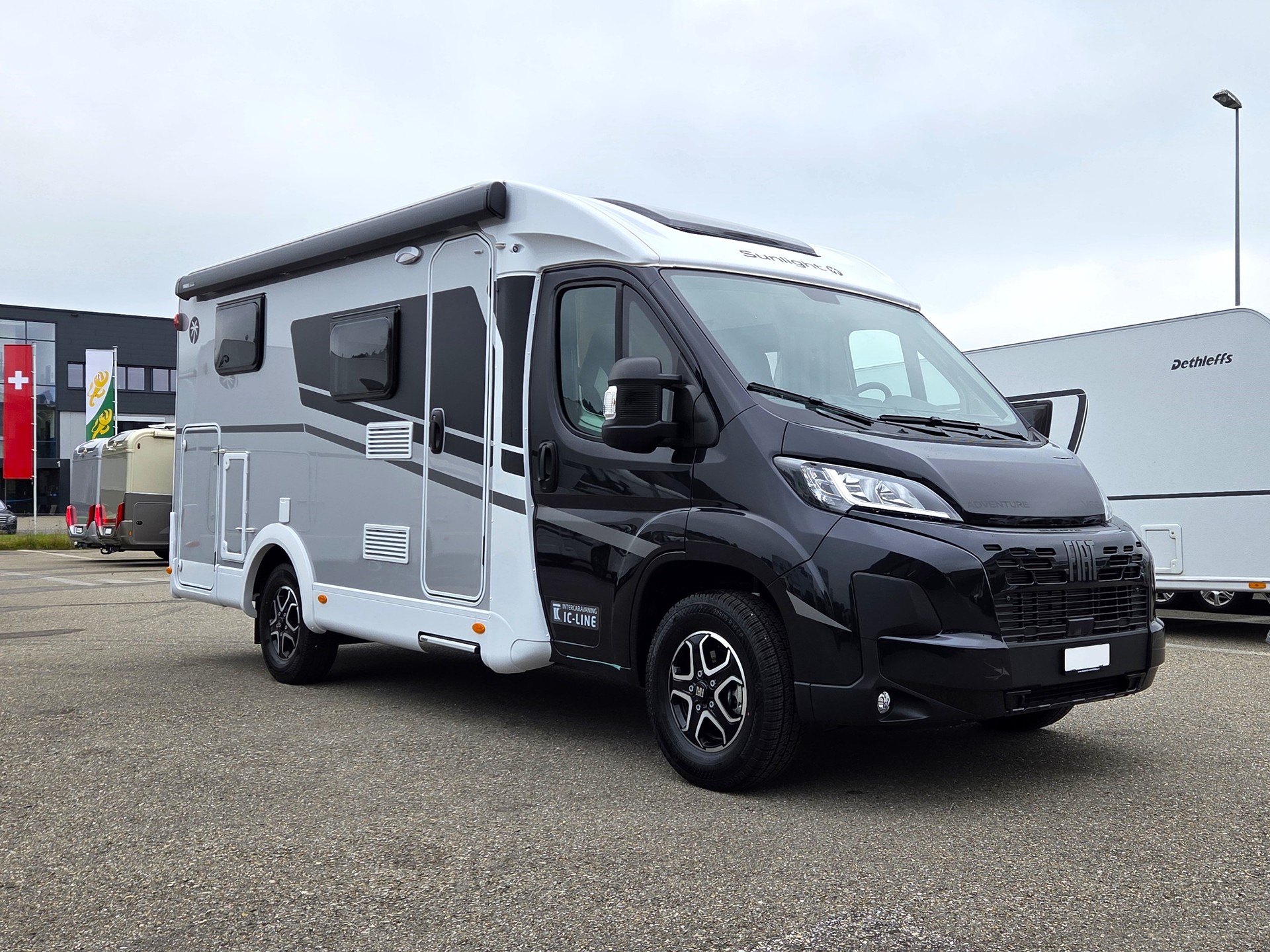 SUNLIGHT V66 Adventure Edition IC Line
