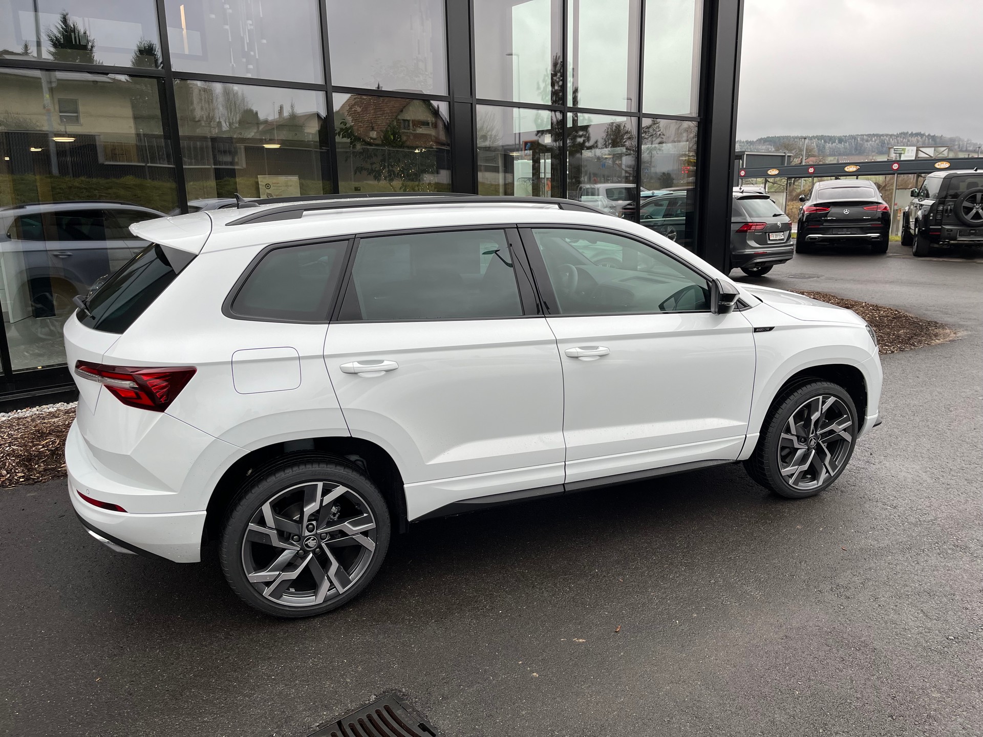 SKODA Karoq 1.5 TSI SportLine DSG-image-3
