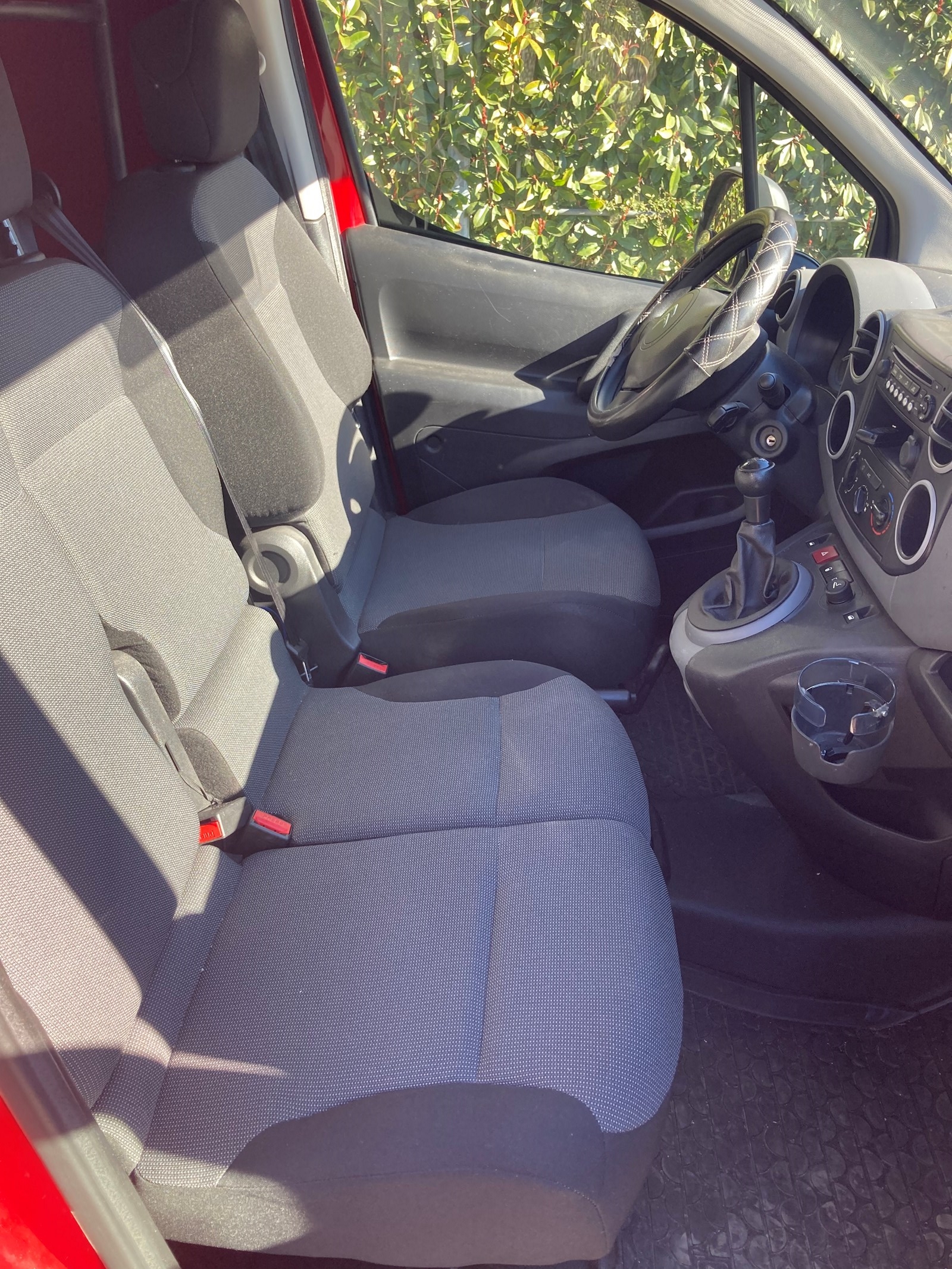 CITROEN Berlingo 1.6 BlueHDi 100 S&S Komfort-image-5