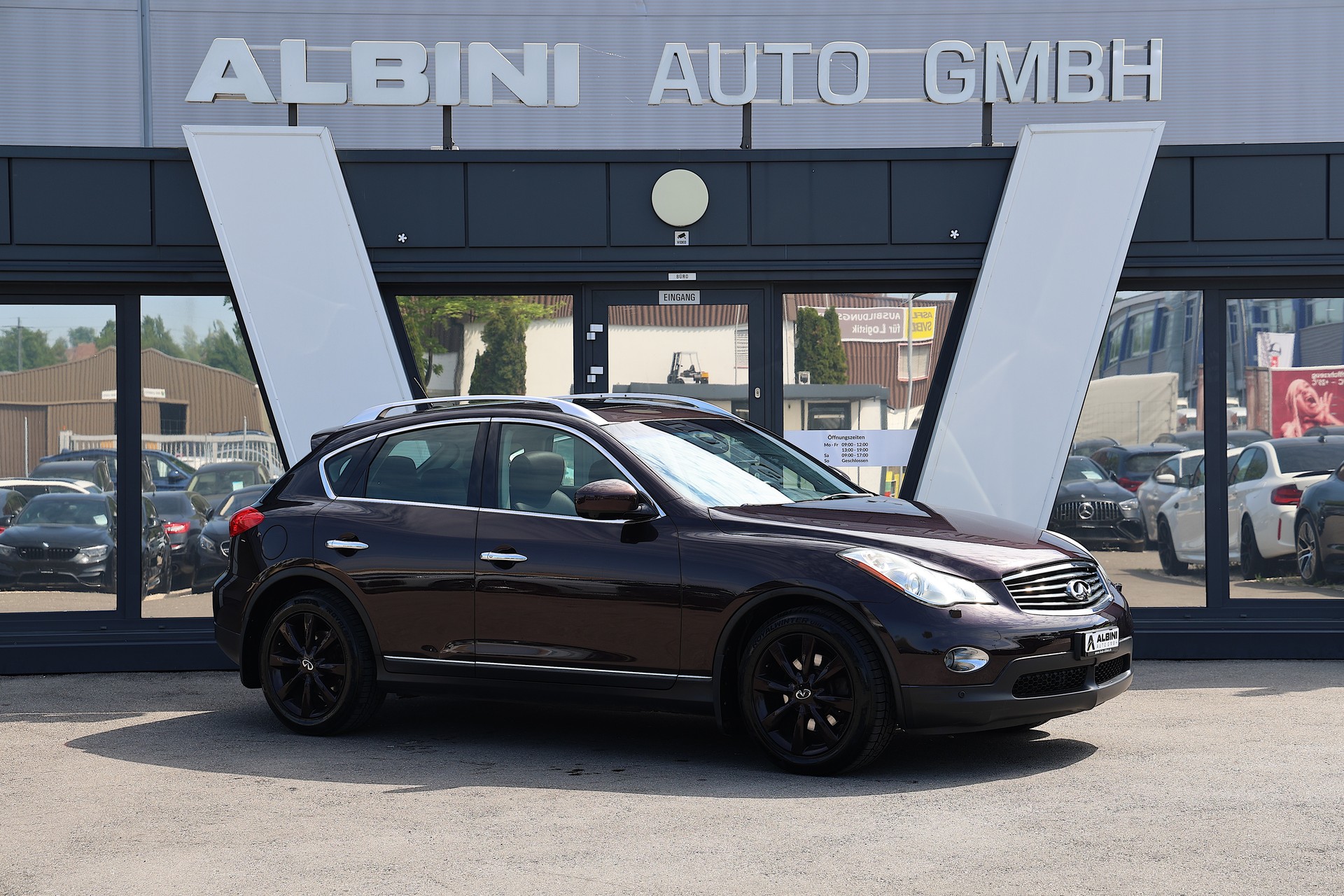 INFINITI 35 AWD Automatic LUXURY-showroom-element-1