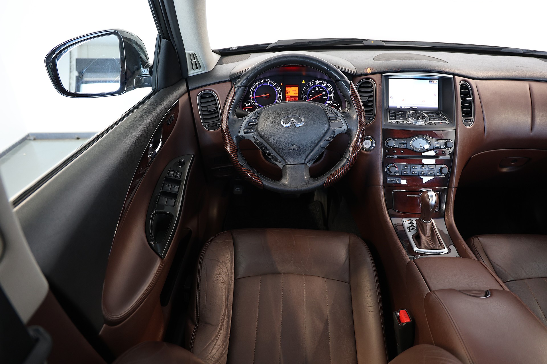 INFINITI 35 AWD Automatic LUXURY-image-10