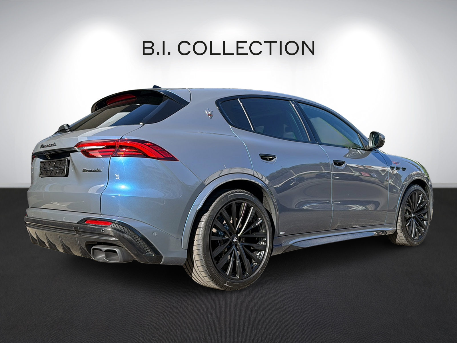 MASERATI GRECALE 3.0 V6 TROFEO MY26 FUORISERIE AZZURRO ASTRO GLOSSY-image-13