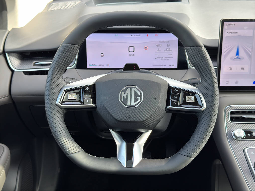 MG S6 EV 77 kWh Luxury 4WD 361 ch-image-8