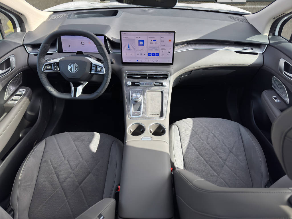 MG S6 EV 77 kWh Luxury 4WD 361 ch-image-11