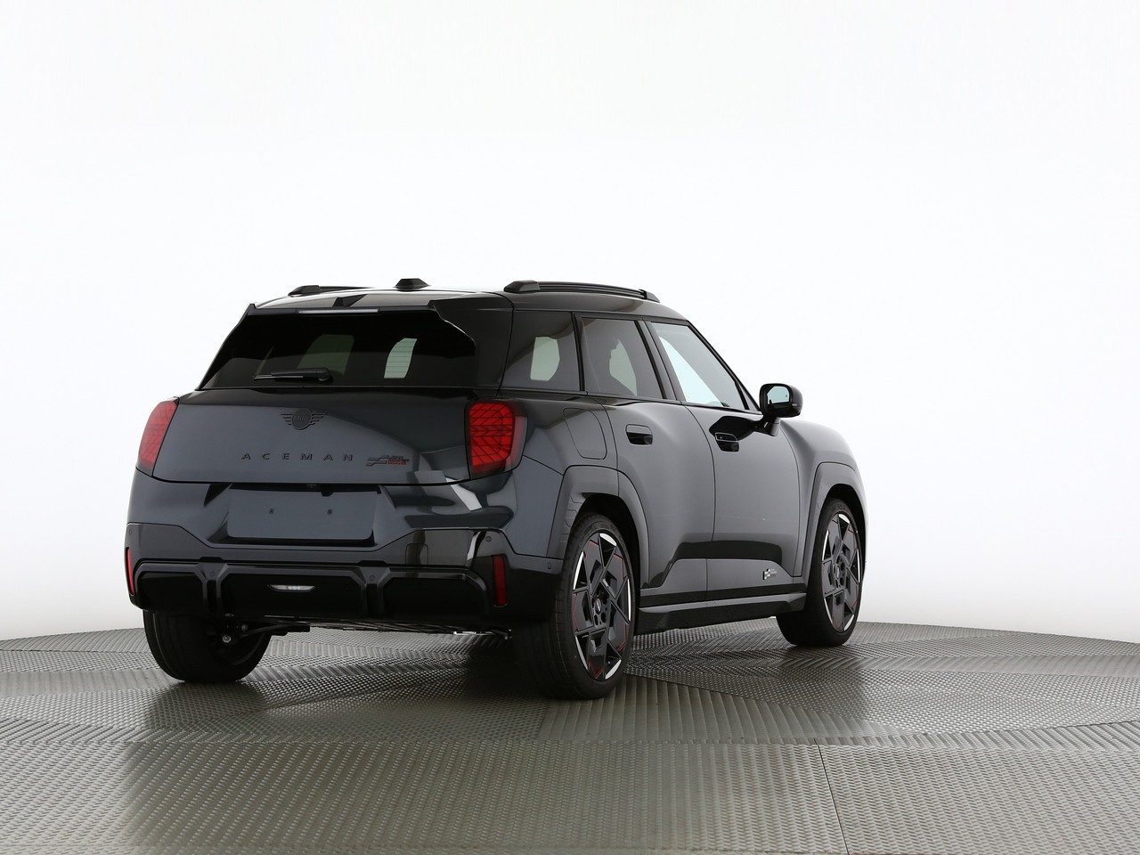 MINI Aceman E John Cooper Works-showroom-element-1