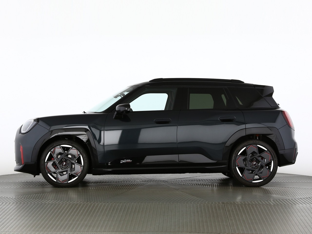MINI Aceman E John Cooper Works-showroom-element-2