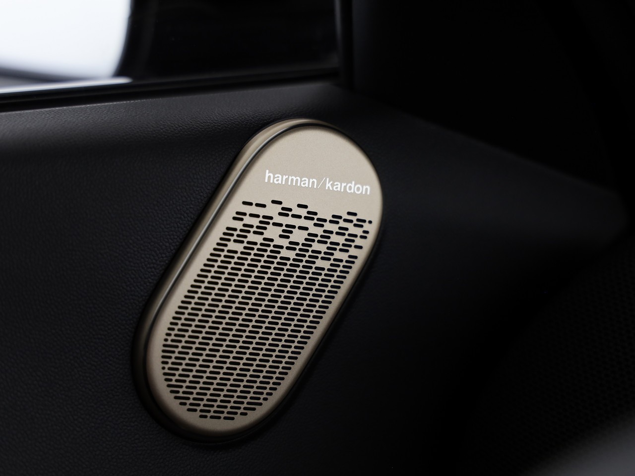 MINI Aceman E John Cooper Works-image-13