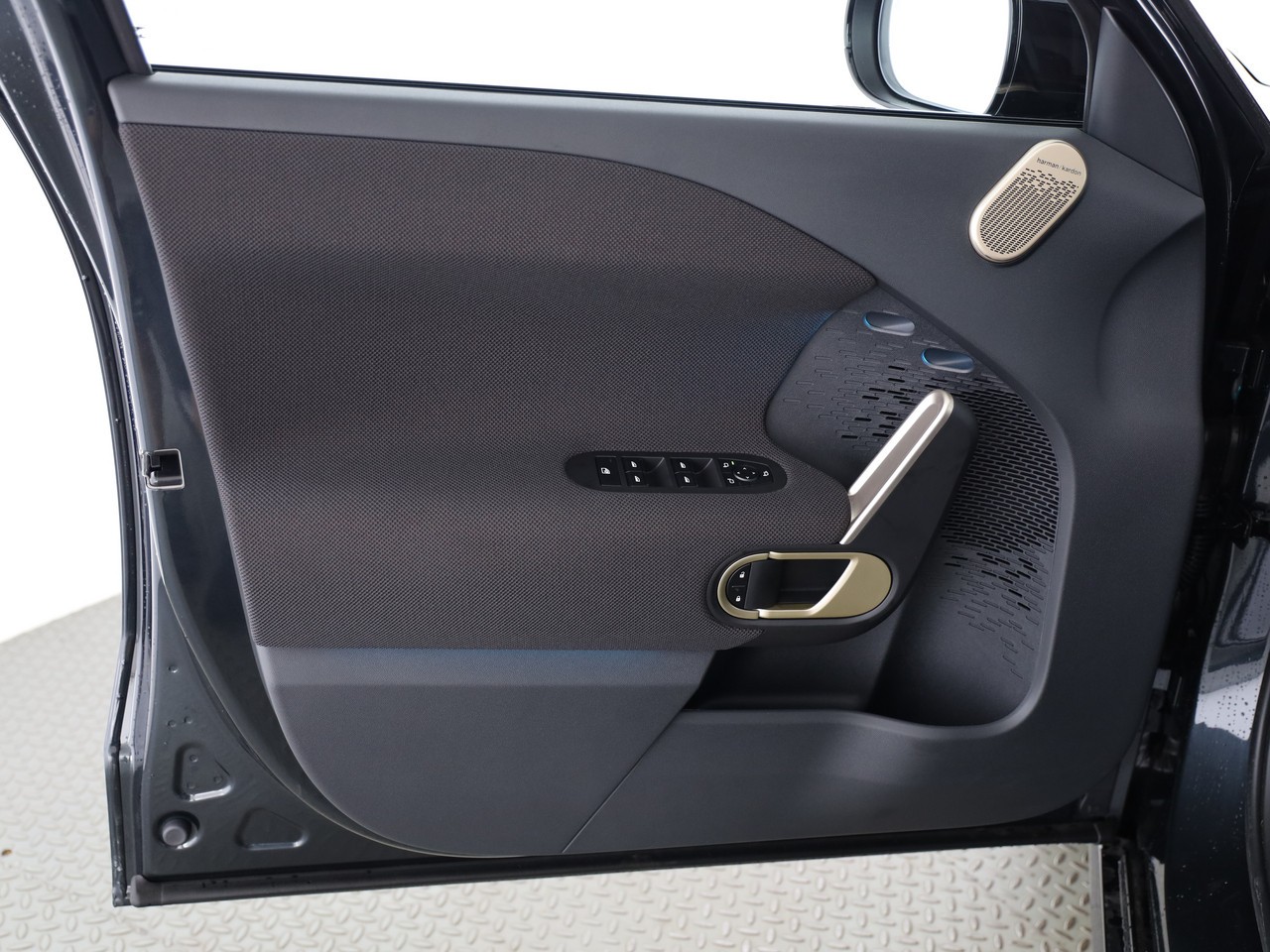 MINI Aceman E John Cooper Works-image-9