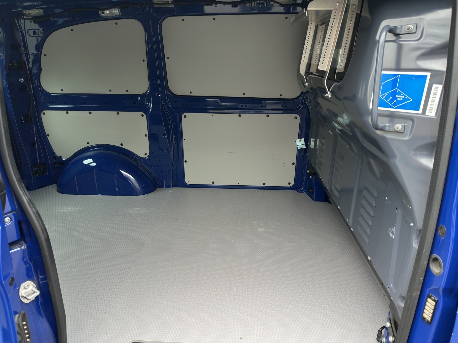 MERCEDES-BENZ Vito 116 CDI Base-image-14