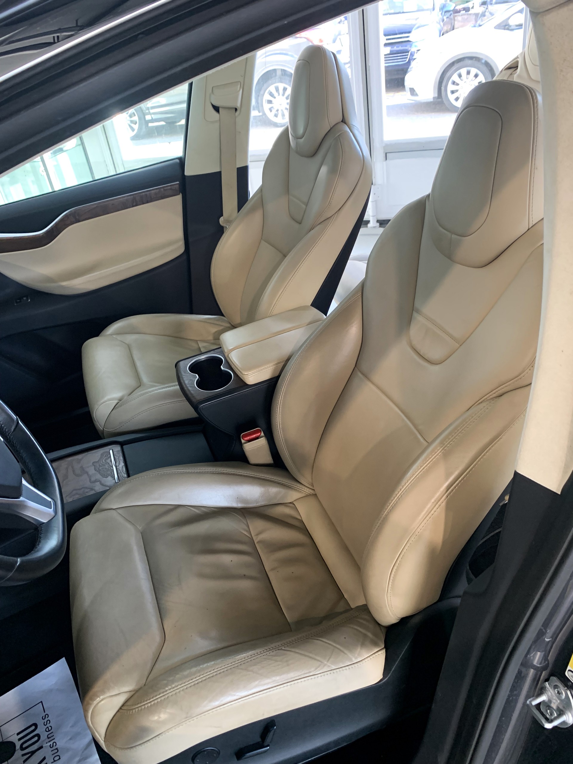 TESLA Model X 100 D-image-17