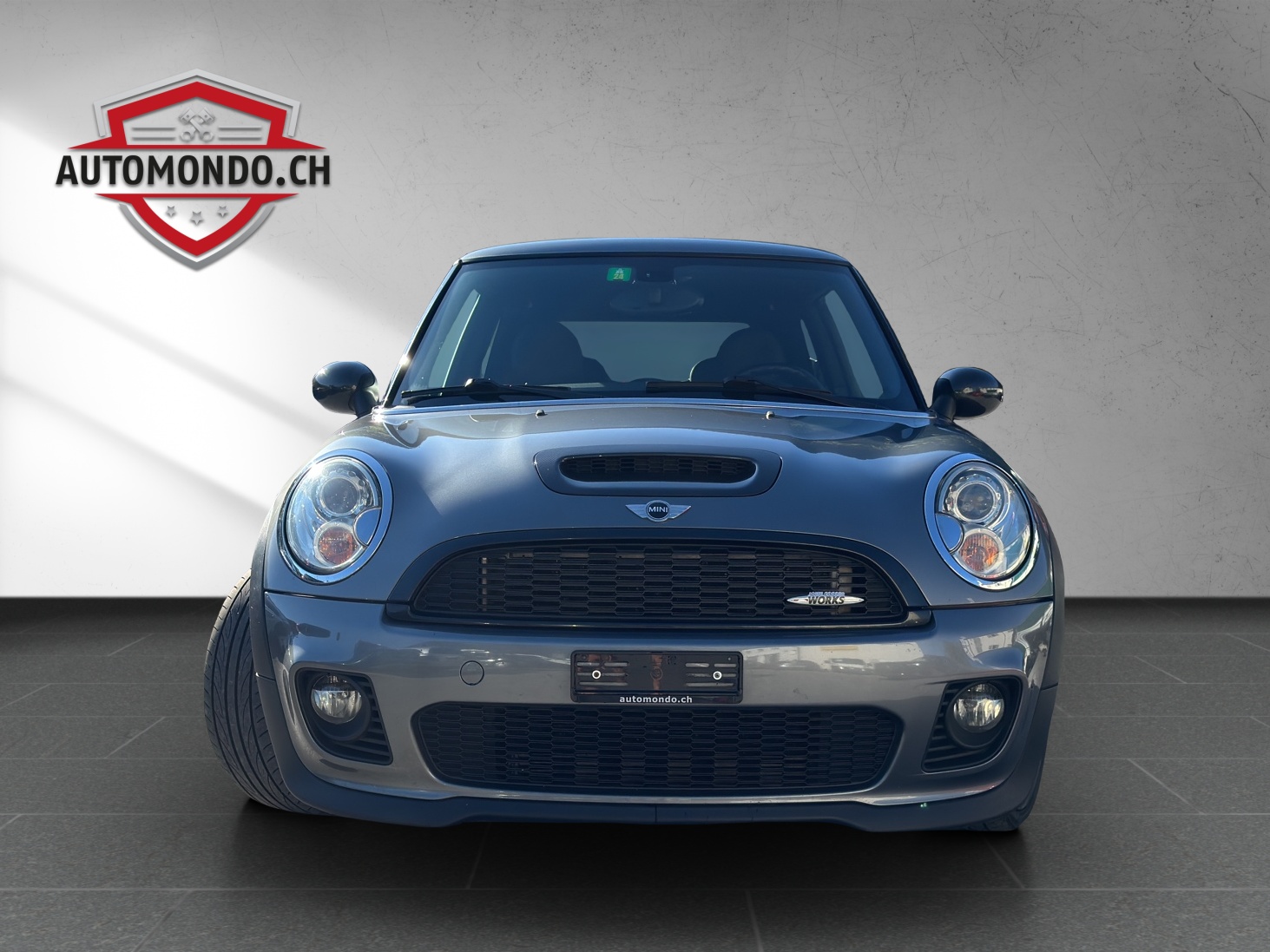 MINI Cooper John Cooper Works-image-1