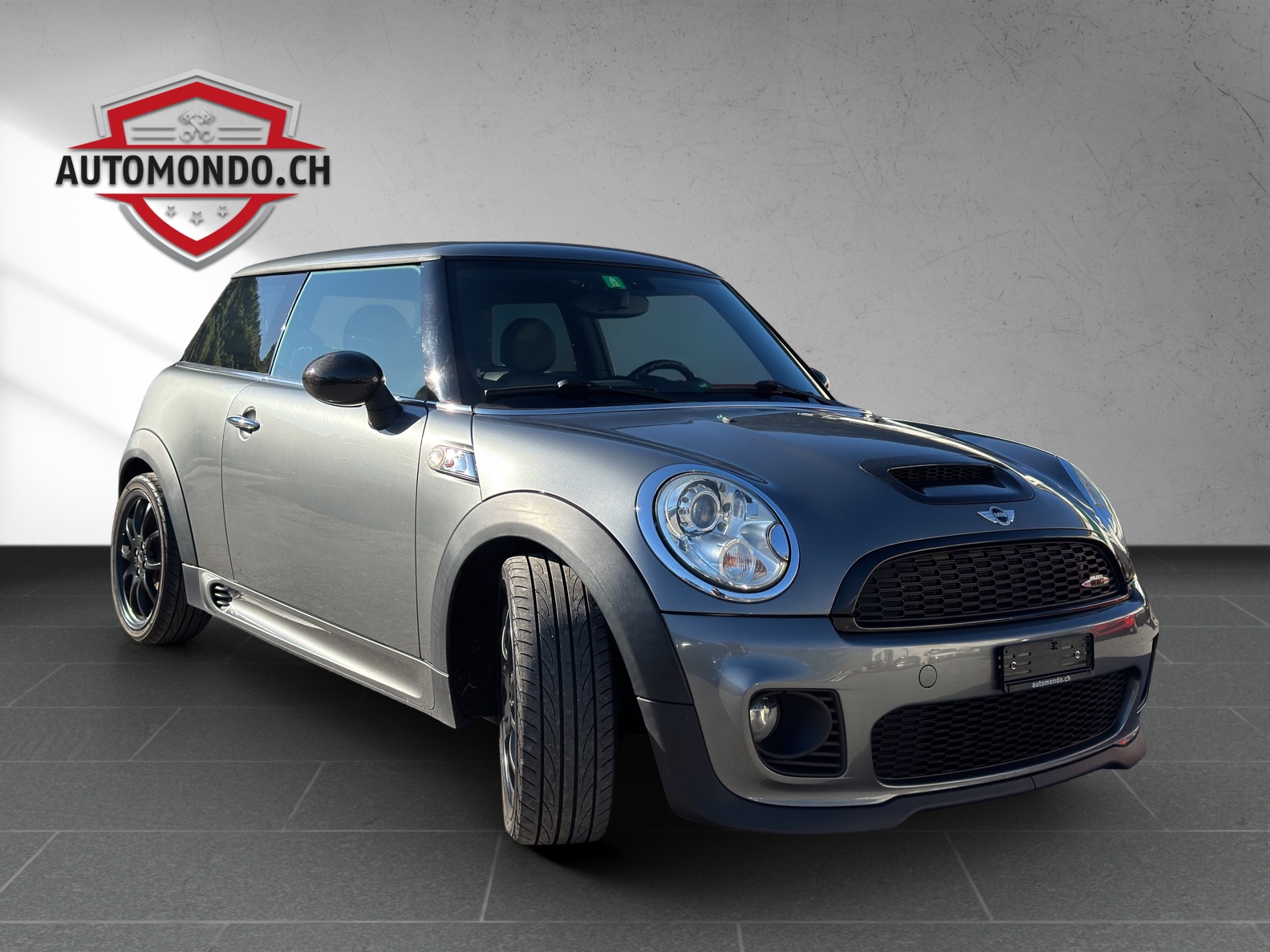 MINI Cooper John Cooper Works
