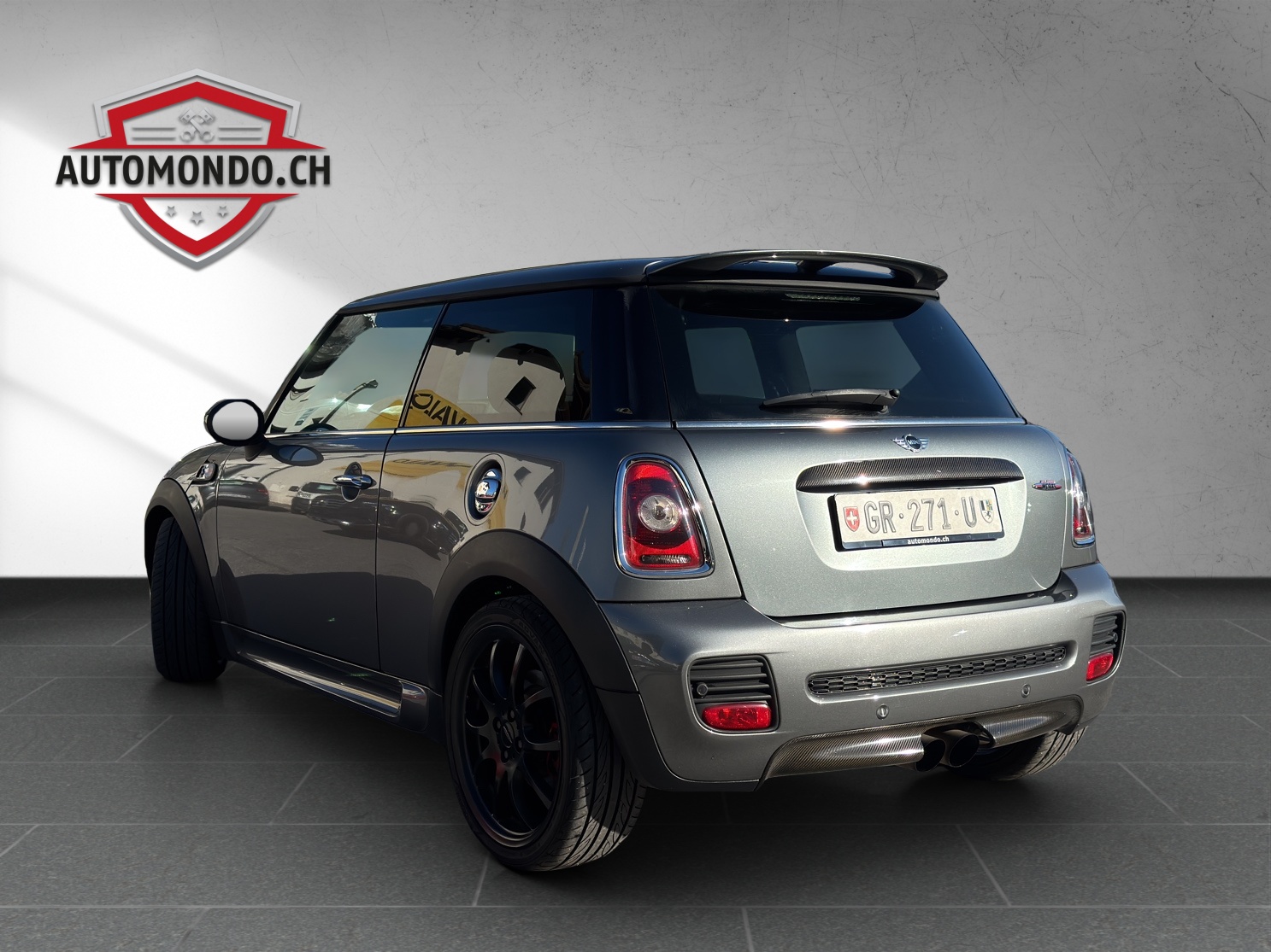 MINI Cooper John Cooper Works-image-2