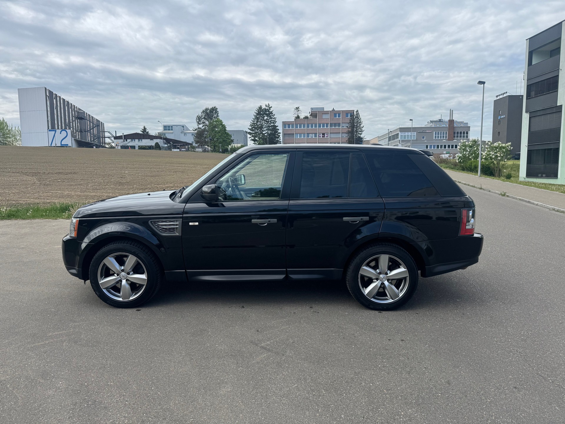 LAND ROVER Range Rover Sport 3.6 TDV8 HSE Automatic-image-5