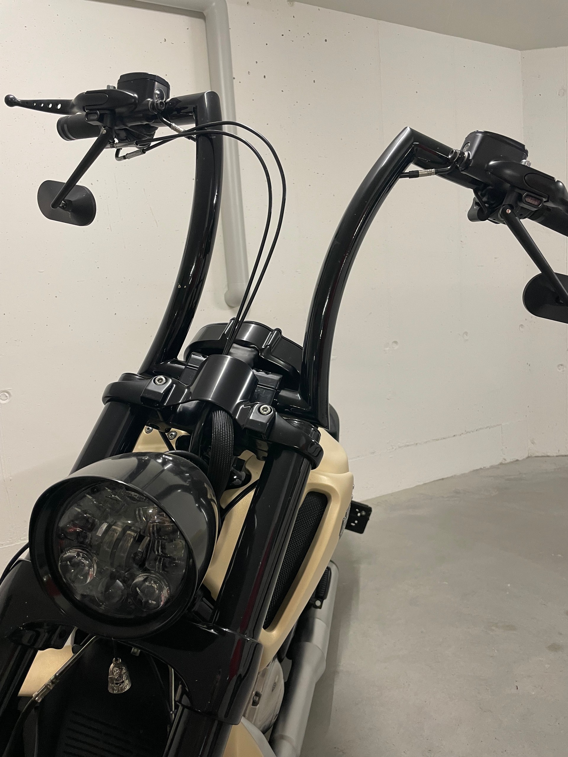 HARLEY-DAVIDSON VRSCF V-Rod Muscle ABS-image-2