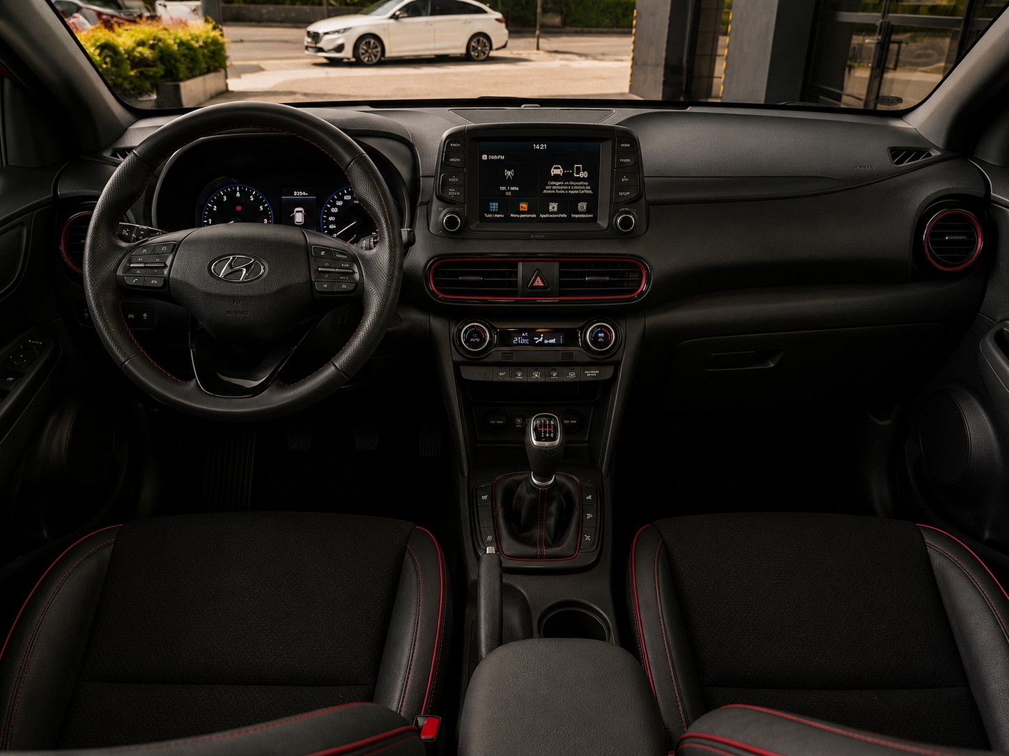HYUNDAI Kona 1.0 T-GDi Amplia 2WD-image-7