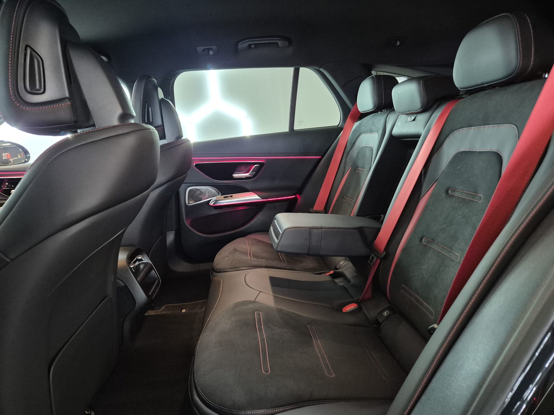 MERCEDES-BENZ E 53 Hybrid T 4Matic+ 9G-Tronic-image-19