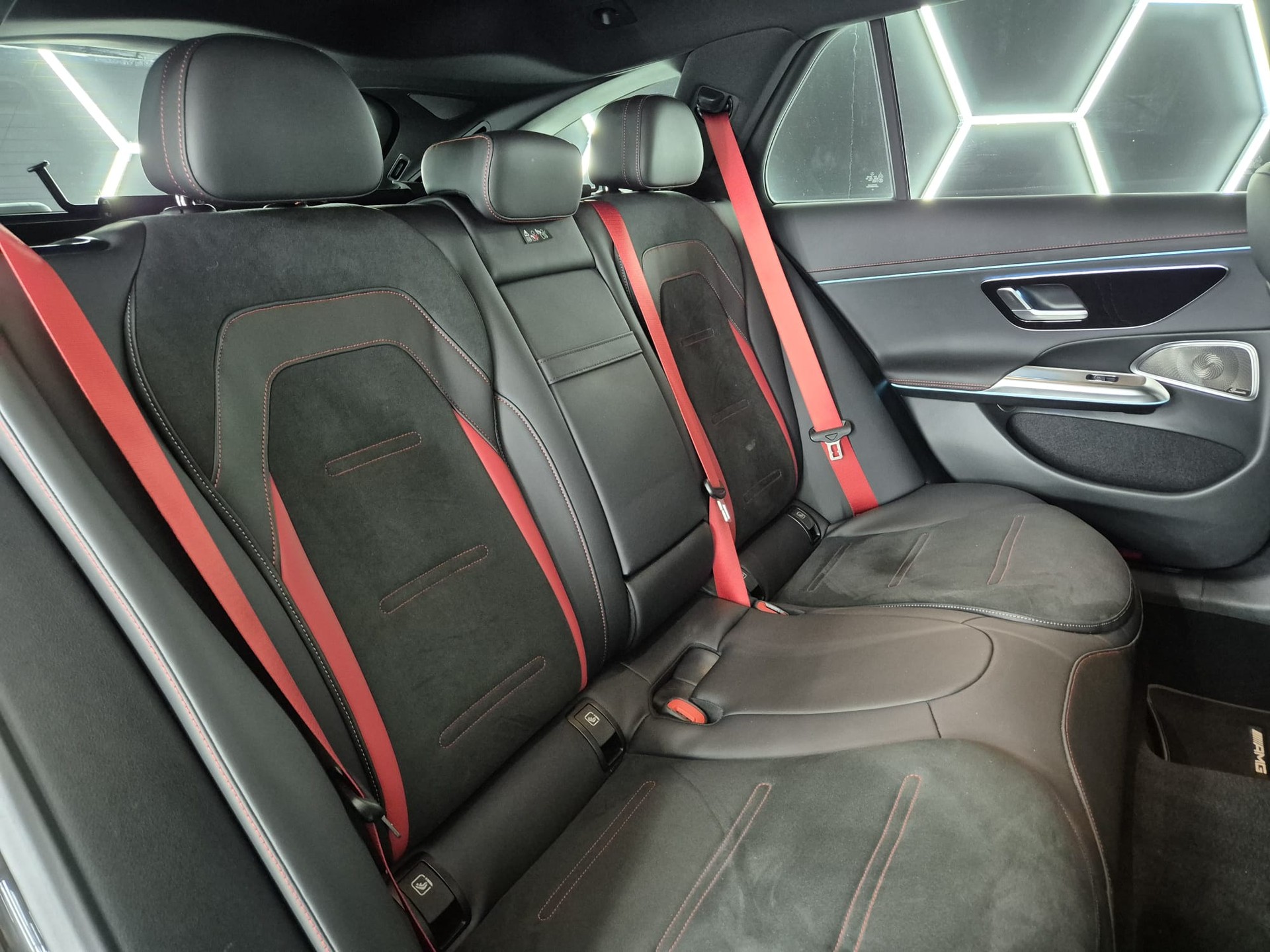 MERCEDES-BENZ E 53 Hybrid T 4Matic+ 9G-Tronic-image-20